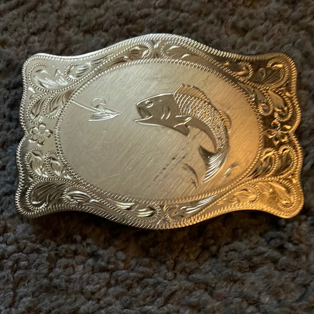 Belt Buckle fish and lure gold color
